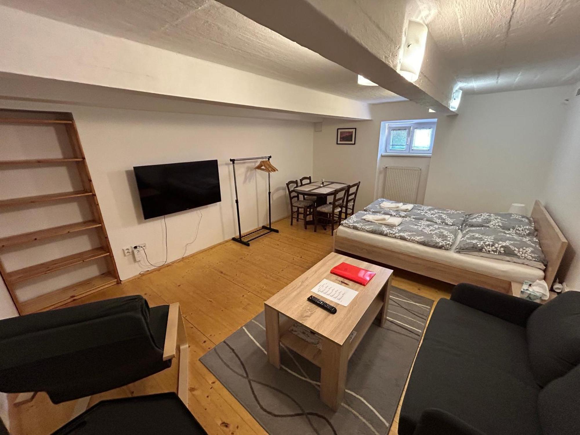 Apartmany U Kubiku Hradec Králové Eksteriør billede